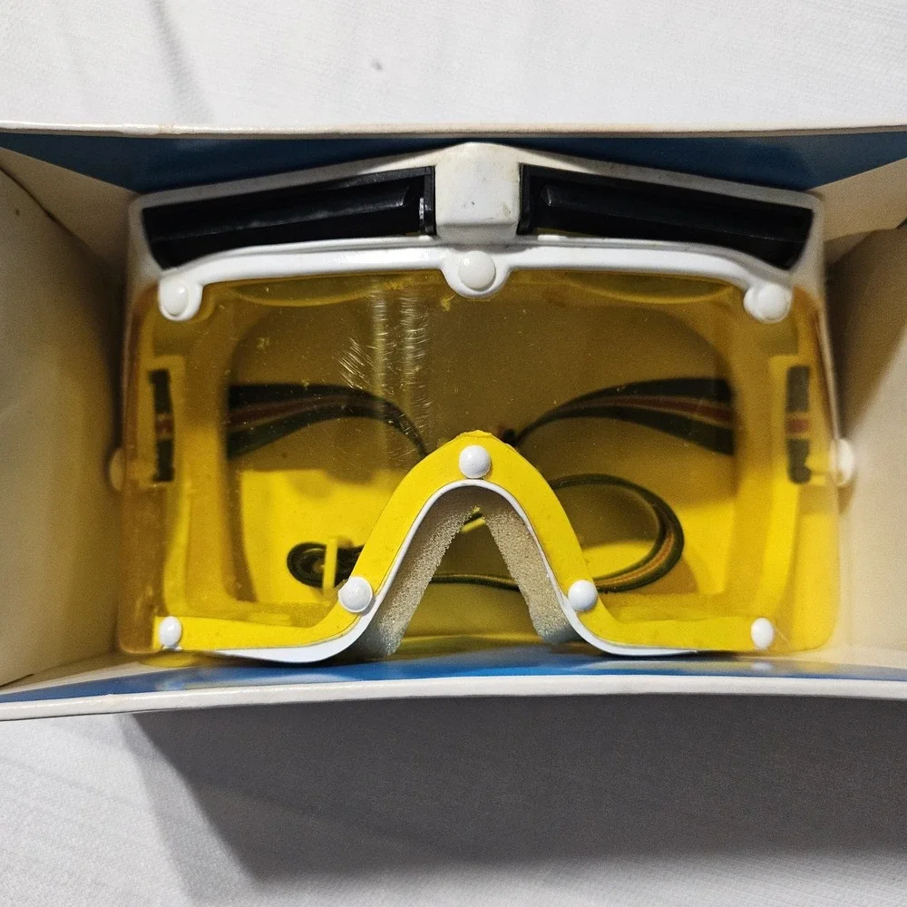 Vtg Sun Downers Ski Goggles Snow Changers Sold‎ by Sears Yellow Lens NOS